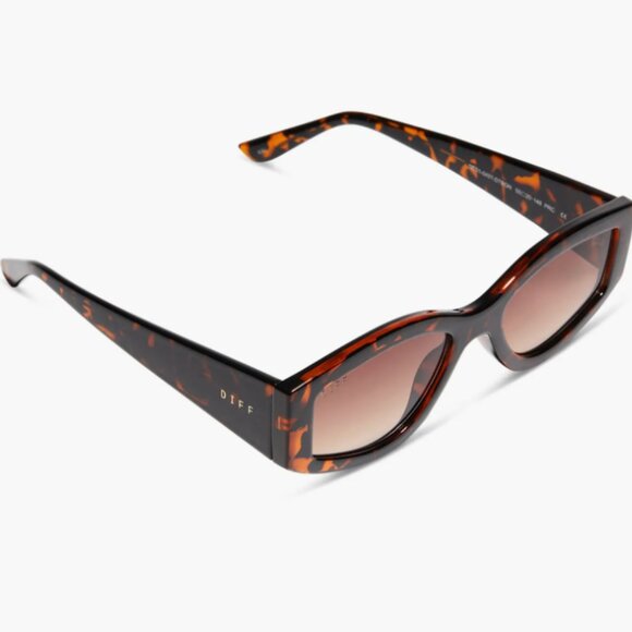 Diff Eyewear - Kai Sunglasses - Tort Brown - Picture 2 of 3